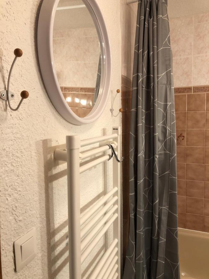 La Garde  Appartement Rez De Jardin Montee De L'Alpe D'Huez מראה חיצוני תמונה